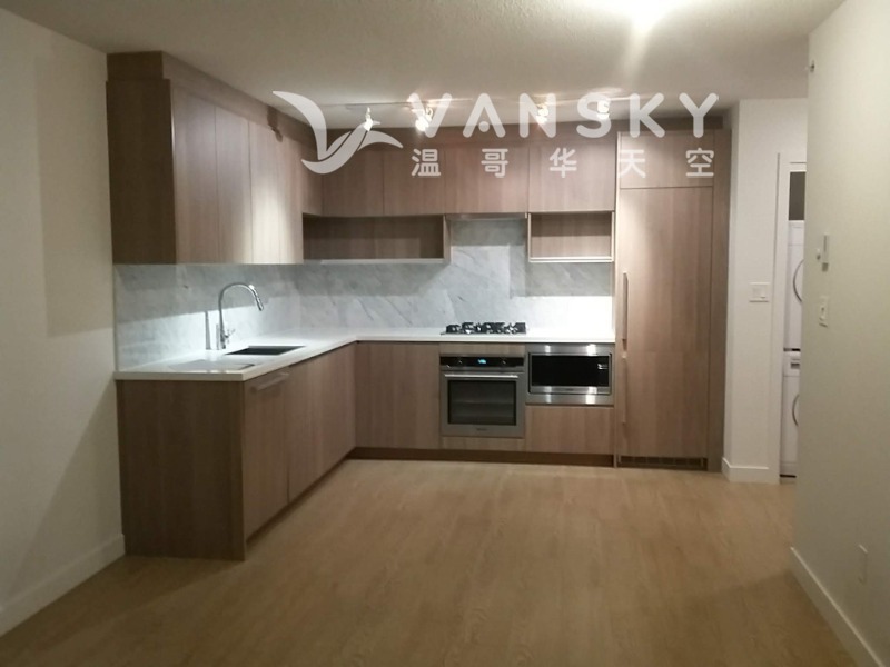 250825130307_Surrey 1 Bedroom Condo for Rent.jpg